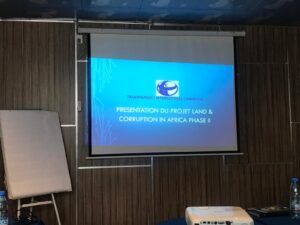 Lire la suite à propos de l’article TRANSPARENCY INTERNATIONAL-CAMEROON SE CONCERTE AVEC LES PARTIES PRENANTES